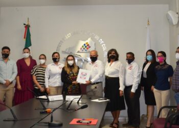 SE REGISTRA EVANGELINA BAÑUELOS COMO CANDIDATA A GOBERNADORA POR RSP