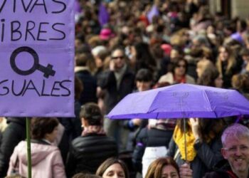 EL 8M NO SE CELEBRA, SE CONMEMORA: OPINIÓN DE PROCEDER