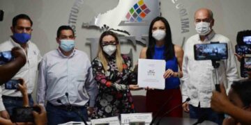 SE REGISTRA MELY ROMERO COMO CANDIDATA AL GOBIERNO DEL ESTADO POR LA COALICIÓN VA X COLIMA