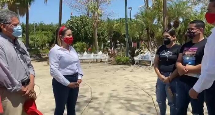 NO TENGO ANTECEDENTES DE CORRUPCIÓN: AURORA CRUZ