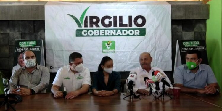 SE SUMA ROBERTO CHAPULA A LA CAMPAÑA DE VIRGILIO MENDOZA