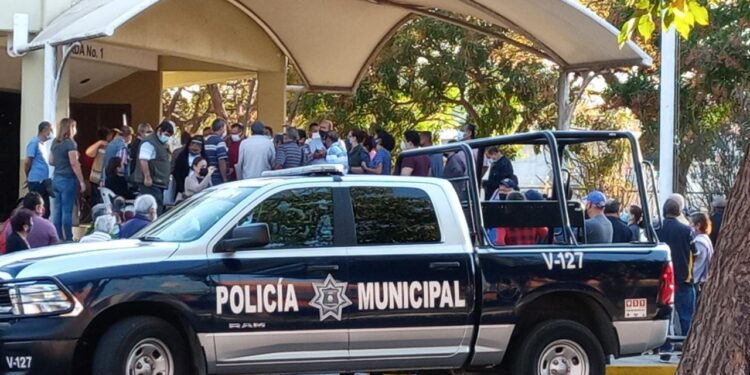 SE ECHAN LA BOLITA POR ERROR EN CALENDARIO DE VACUNACIÓN