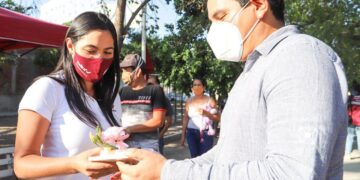 EL PUEBLO DICTARÁ QUÉ OBRAS NECESITA: INDIRA