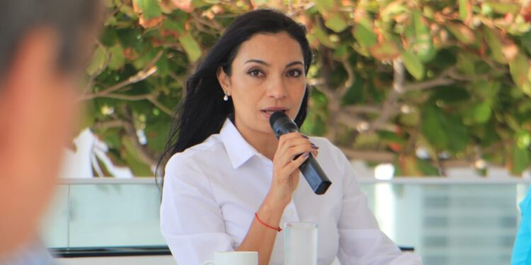 SE COMPROMETE MELY A REACTIVAR EL TURISMO