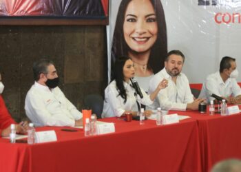 SOLO EMPRESAS LOCALES HARÁN LA OBRA PÚBLICA DE COLIMA: MELY ROMERO