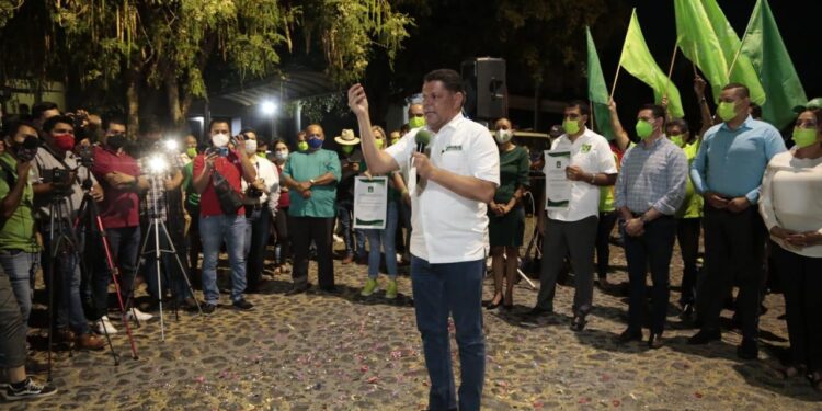 RAFA MENDOZA Y GUTY MORALES SERÁN CANDIDATOS DEL VERDE A DIPUTACIONES FEDERALES