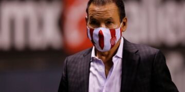 PROFE CRUZ QUEDA FUERA DE NECAXA, MEMO VÁZQUEZ SUENA COMO REEMPLAZO