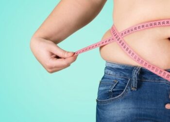 EL 40% DE MUERTES POR COVID, ESTÁN ASOCIADAS A LA OBESIDAD