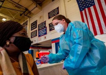 COLIMENSE SE VACUNA CONTRA EL COVID EN ESTADOS UNIDOS, NOS RELATA SU EXPERIENCIA