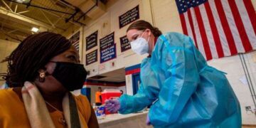 COLIMENSE SE VACUNA CONTRA EL COVID EN ESTADOS UNIDOS, NOS RELATA SU EXPERIENCIA