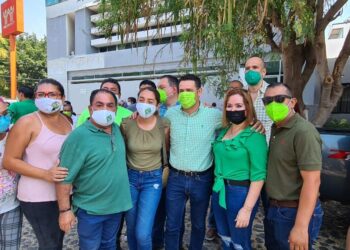 SOLICITA REGISTRO JOSÉ MANUEL ROMERO COMO CANDIDATO A LA PRESIDENCIA DE COLIMA