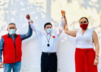 Se registran candidatos del PT a las alcaldías de Armería y Manzanillo