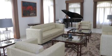 INDIRA REALIZA ENCUESTA PARA MODIFICAR USO DE CASA DE GOBIERNO