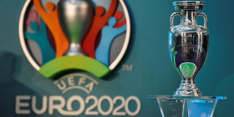 LA EURO 2021 PERMITIRÁ ACCESO AL PÚBLICO EN TODAS SUS SEDES