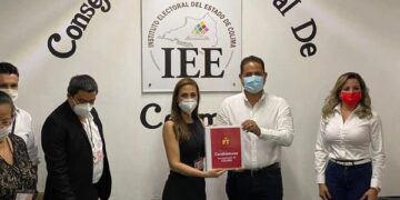 CARLOS FARÍAS SOLICITA REGISTRO COMO CANDIDATO DEL PT A LA PRESIDENCIA DE COLIMA