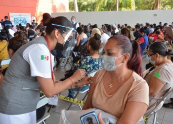 MAESTRA SE CONTAGIA DE COVID TRAS REGRESAR A CLASES PRESENCIAES EN CAMPECHE
