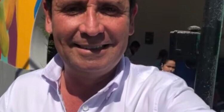 PROFESIONALES Y GENTE HONESTA CONFORMARÁ MI GABINETE ESTATAL: LOCHO MORÁN.