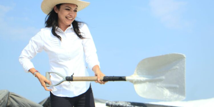 ANUNCIA MELY PROYECCIÓN INTERNACIONAL A PRODUCTOS COLIMENSES