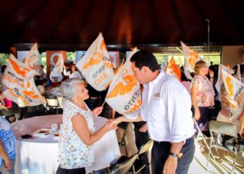 LOCHO MORÁN SEÑALA QUE EL VOTO ÚTIL DEBE IR PARA MC