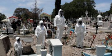 MUEREN 4 MAESTROS DE COVID, QUE YA ESTABAN VACUNADOS