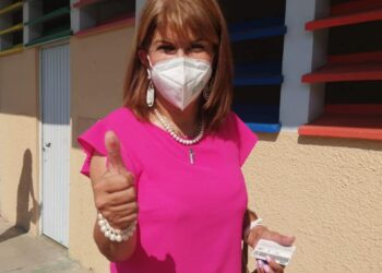 CLAUDIA YÁÑEZ FESTEJA JORNADA ELECTORAL PACÍFICA
