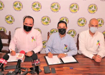 LA CDHEC FIRMA CONVENIO CON EL INFOCOL, PARA PROTEGER LOS DATOS PERSONALES DE LA CIUDADANÍA