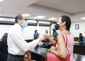 ANALIZAN GOBERNADOR Y ANTORCHA CAMPESINA PLIEGO PETITORIO