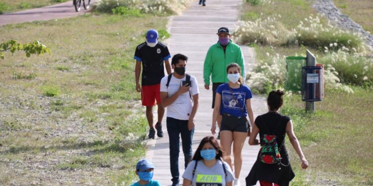 A PUNTO DEL SEMÁFORO VERDE, COLIMA REGISTRA 19 CONTAGIOS NUEVOS Y 2 DECESOS MÁS POR COVID