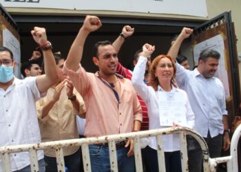 TEY GUTIÉRREZ ES LA ALCALDESA ELECTA DE LA VILLA; RECIBIÓ LA CONSTANCIA DE MAYORÍA TRAS CONTEO