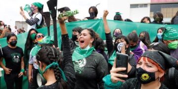 CORTE DECLARA INCONSTITUCIONAL PENALIZAR EL ABORTO EN MÉXICO