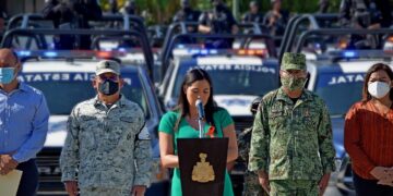 QUEREMOS RECUPERAR LA PAZ, DICE GOBERNADORA AL ENTREGAR 53 PATRULLAS A LA SECRETARÍA DE SEGURIDAD PÚBLICA