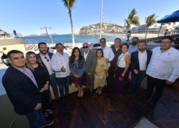 AVANZA LA REGULACIÓN DE PESCA: RIULT RIVERA