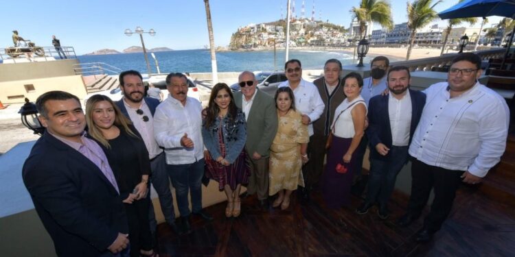 AVANZA LA REGULACIÓN DE PESCA: RIULT RIVERA