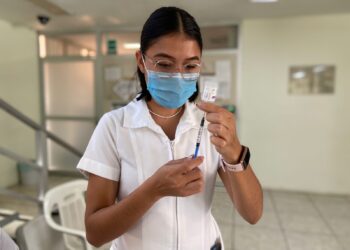 RECONOCE IMSS COLIMA LABOR DE ENFERMERÍA POR SU HUMANISMO, PROFESIONALISMO, ENTREGA Y VOCACIÓN DE SERVICIO