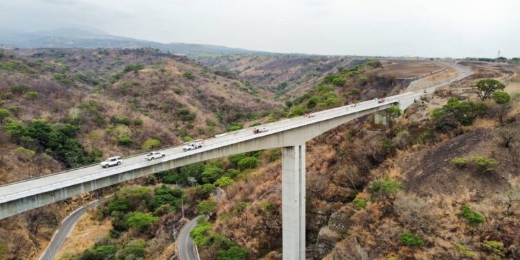 ANUNCIAN APERTURA DEL TRAMO TRANSVOLCÁNICO DE LA AUTOPISTA COLIMA – GUADALAJARA