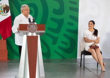 INDIRA ESTÁ AMENAZADA DE MUERTE: AMLO