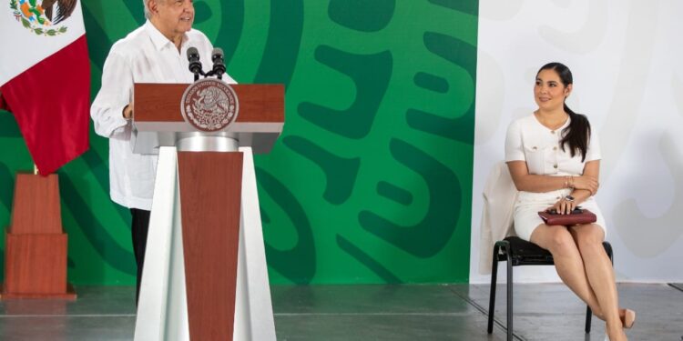 INDIRA ESTÁ AMENAZADA DE MUERTE: AMLO