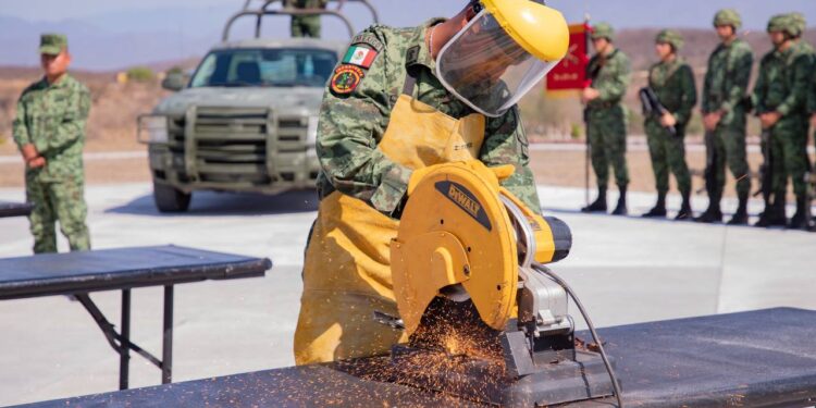 SEDENA DESTRUYE ARMAS DECOMISADAS EN EL ESTADO DE COLIMA