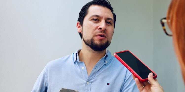 DENUNCIAN A SHEINBAUM POR ACTOS ANTICIPADOS DE CAMPAÑA