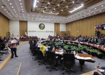 TEPJF ORDENA EL INE MODIFICAR FECHAS DE INICIO Y FIN DE PRECAMPAÑAS DE 2024