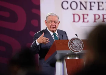 AMLO LE COMPARTIRÁ ENERGÍA ELÉCTRICA DE MÉXICO A BELICE, A PESAR DE LOS APAGONES